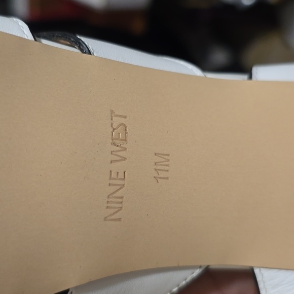 Nine West 11 White Delilah Leather Open Toe Ankle Strap Chunky Platform Sandal - Picture 8 of 9